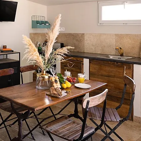 Aparthotel I Levri 4*