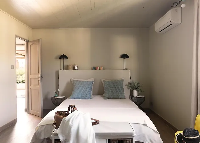 Aparthotel I Levri 4*