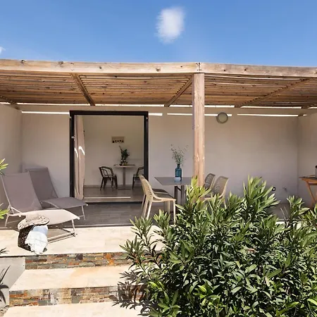 I Levri Ξενοδοχείο με διαμερίσματα 4*