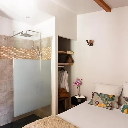 Apart-hotel I Levri Porto-Vecchio (Corsica)